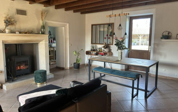 Maison   LA REMAUDIERE  197 m2 465 000 € 